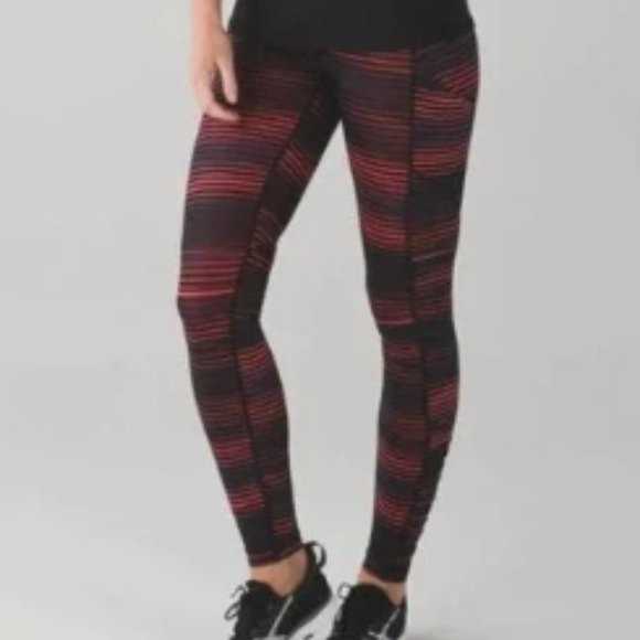 Lululemon Speed Tight IV Twisted Dune Alarming Black Size 4‎ - Picture 2 of 9